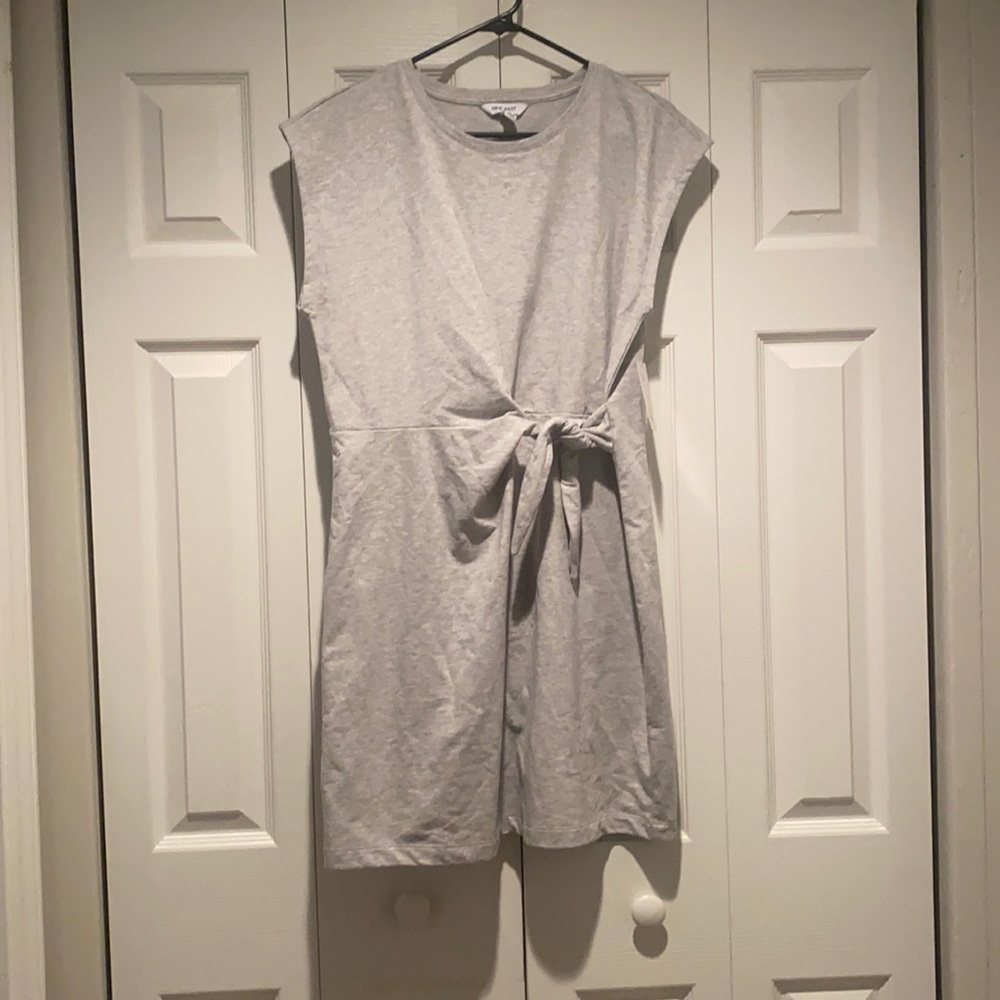 Super cute gray cotton dress